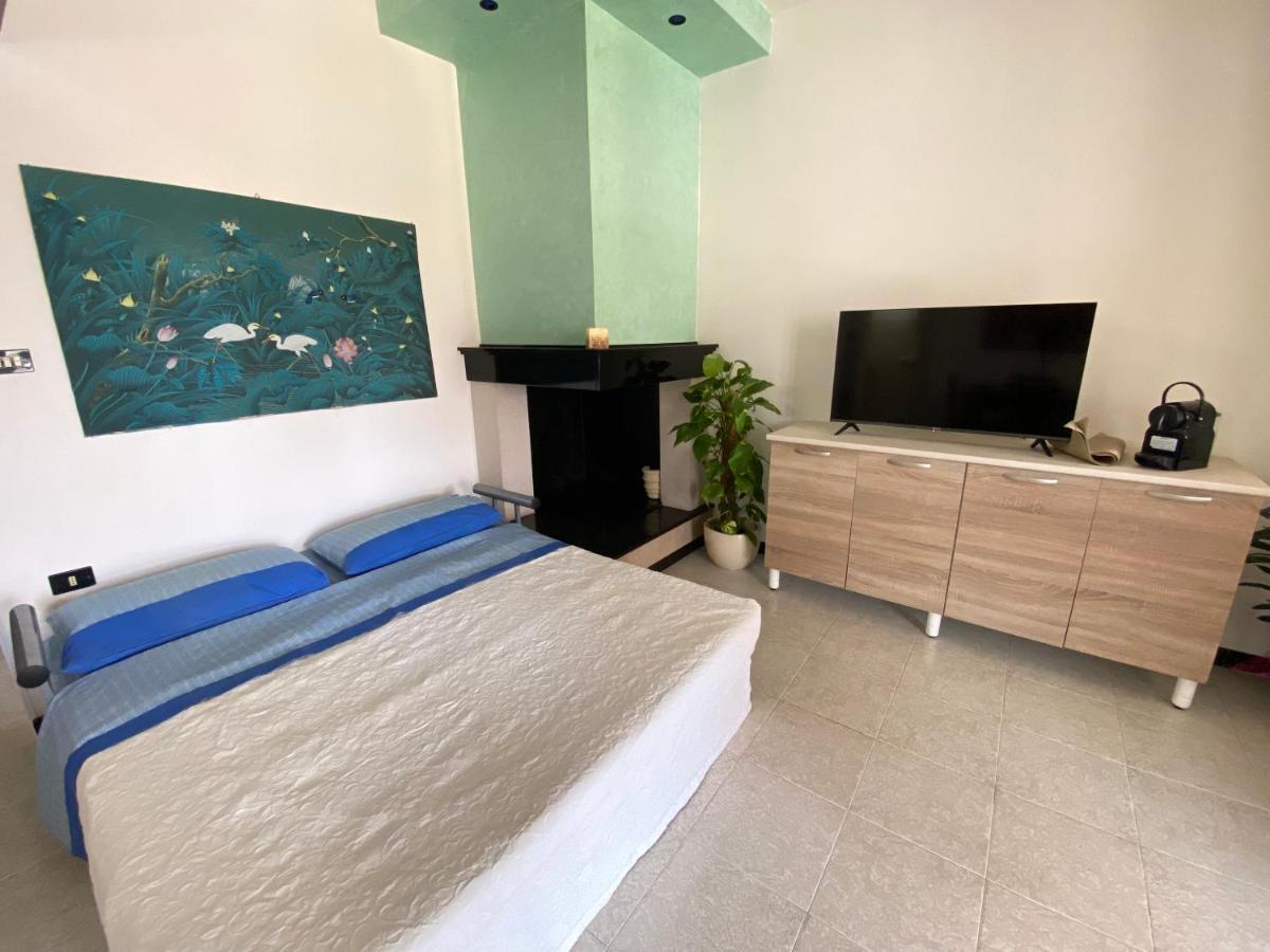 Villetta - 7' A Piedi Dal Mare - Wifi - Free Parking San Foca Zewnętrze zdjęcie